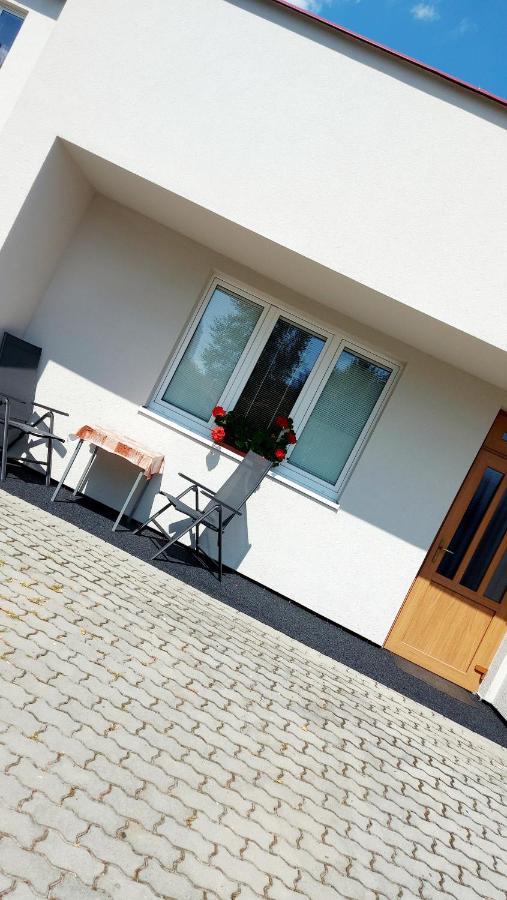 Apartman Jaruska Tyn nad Vltavou Bagian luar foto
